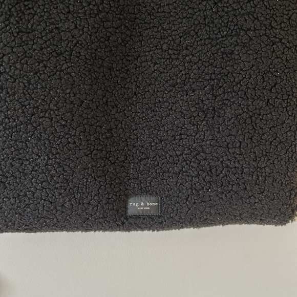 Rag & Bone- Addison Sherpa Tote - Picture 5 of 10